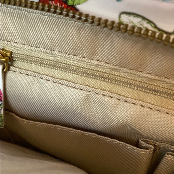 American Floral Women's Bag With guitar strap NWT - Picture 6 of 15